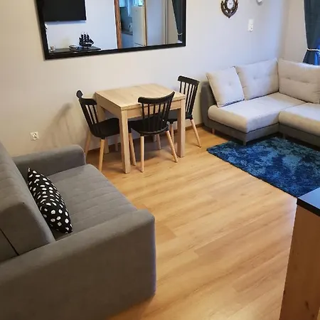 アパート Sloneczna Przystan *